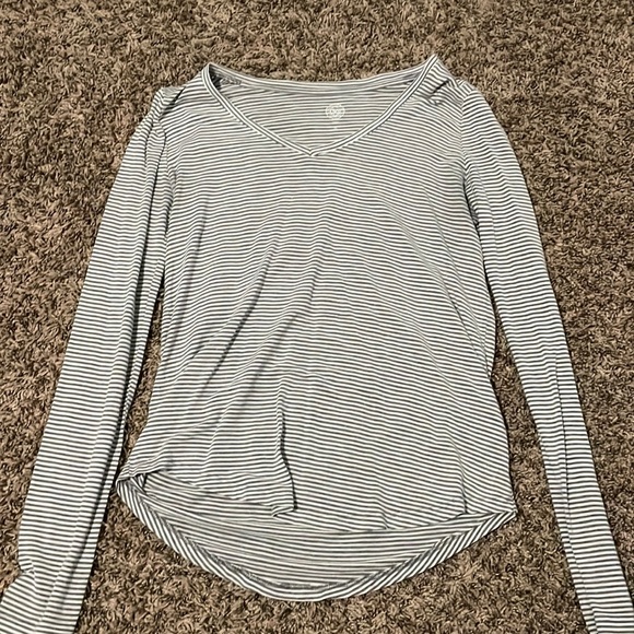 Long sleeve shirt - Picture 1 of 2